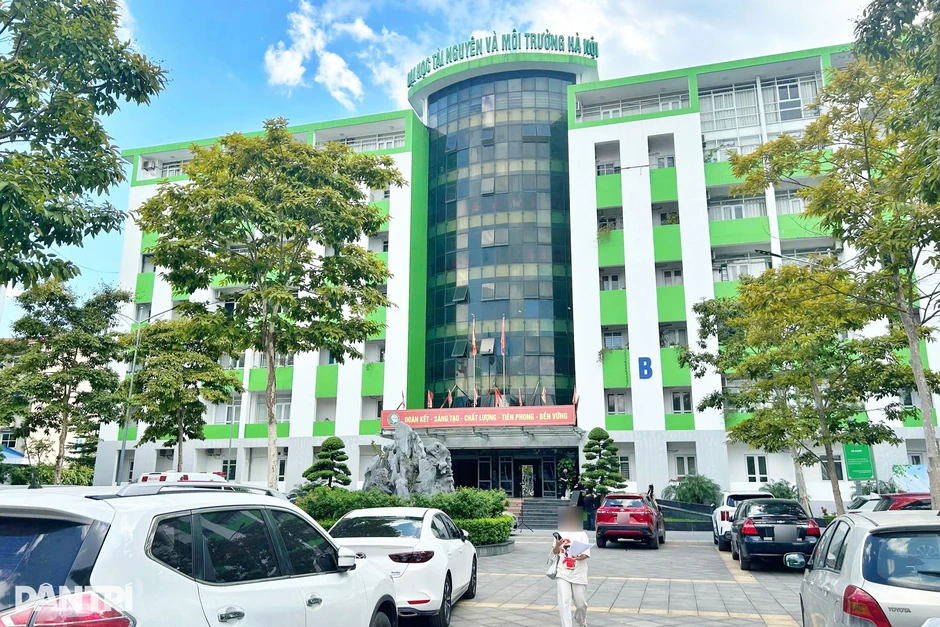 Vụ sinh viên phải nộp đoàn phí cao bất thường: Cần làm rõ tổng tiền đã thu Vụ sinh viên phải nộp đoàn phí cao bất thường: Cần làm rõ tổng tiền đã thu