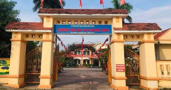 Vụ tạm đình chỉ hiệu trưởng: Có đơn tố cáo về việc tuyển dụng giáo viên