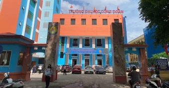 Vụ thi chuẩn đầu ra sát ngày tốt nghiệp, ĐH Công đoàn tổ chức đối thoại