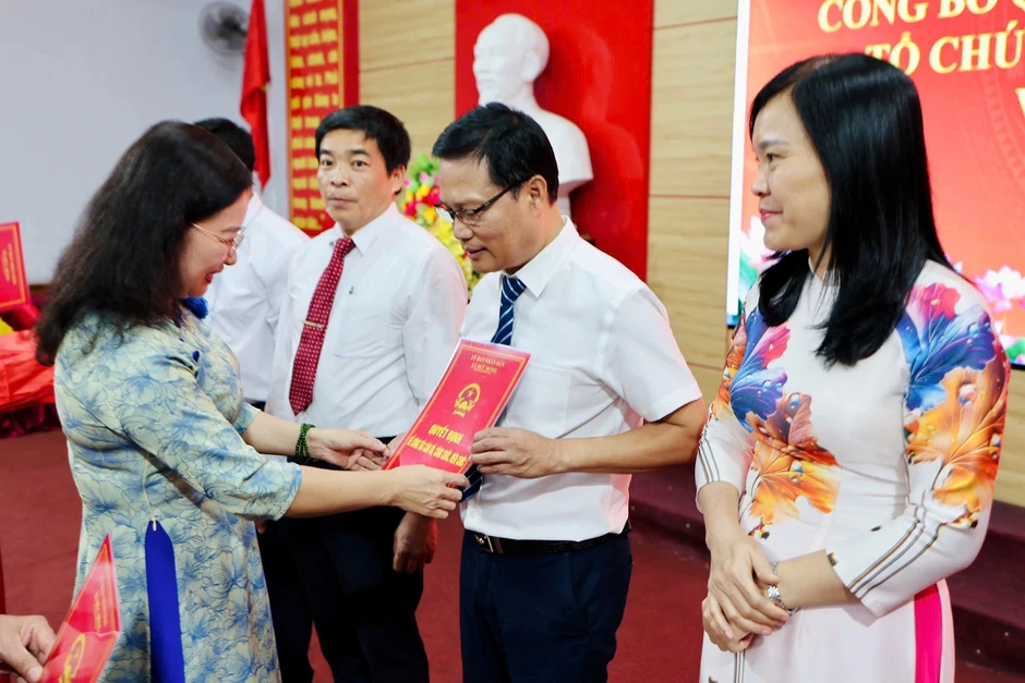 Vụ xin không làm hiệu trưởng: Ai được đề xuất thay thế? Vụ xin không làm hiệu trưởng: Ai được đề xuất thay thế?