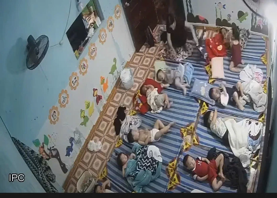 Xác minh cô giáo mầm non thả mạnh, đánh trẻ ở Hưng Yên Xác minh cô giáo mầm non thả mạnh, đánh trẻ ở Hưng Yên
