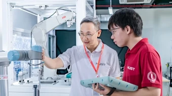 Xây dựng hệ sinh thái giáo dục thu hút, trọng dụng nhân tài