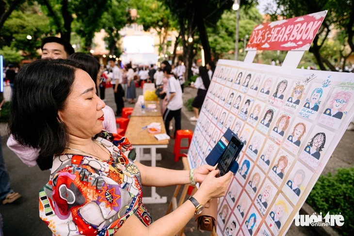'Xin lỗi, cảm ơn nhiều người nhưng chưa từng nói với ba mẹ'