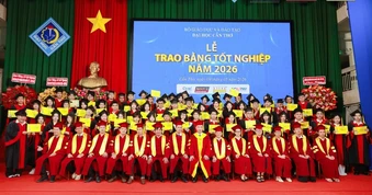 Xu hướng học song bằng công nghệ: Lựa chọn tối ưu cho Gen Z