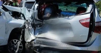 Ba ô tô va chạm liên hoàn trên cao tốc Bắc - Nam