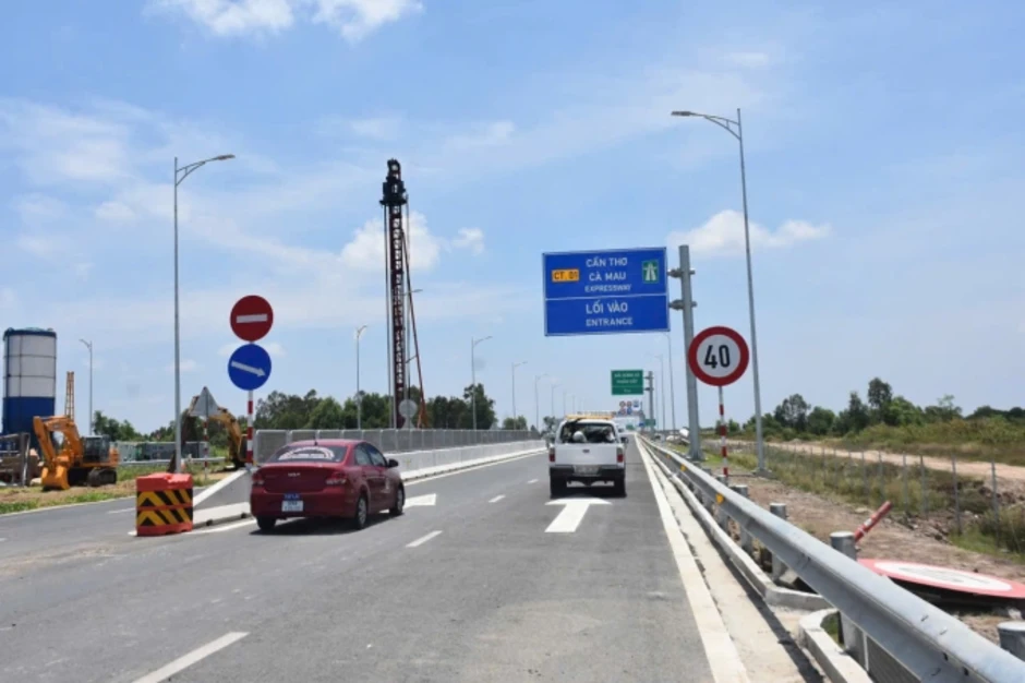Ba tuyến cao tốc lớn đồng loạt khai thác trước kỳ nghỉ lễ Ba tuyến cao tốc lớn đồng loạt khai thác trước kỳ nghỉ lễ
