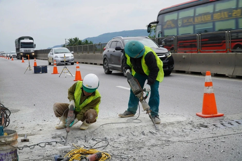 Bảo hành công trình 10 năm mà không giữ tiền bảo lãnh là... vô nghĩa! Bảo hành công trình 10 năm mà không giữ tiền bảo lãnh là... vô nghĩa!