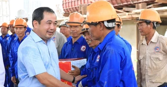 Bí thư Hà Nội chốt hoàn thành mở rộng 21,7km quốc lộ 6 ngay quý I/2027