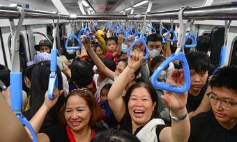 Bộ Chính trị yêu cầu TP HCM hoàn thành 200 km metro vào năm 2030