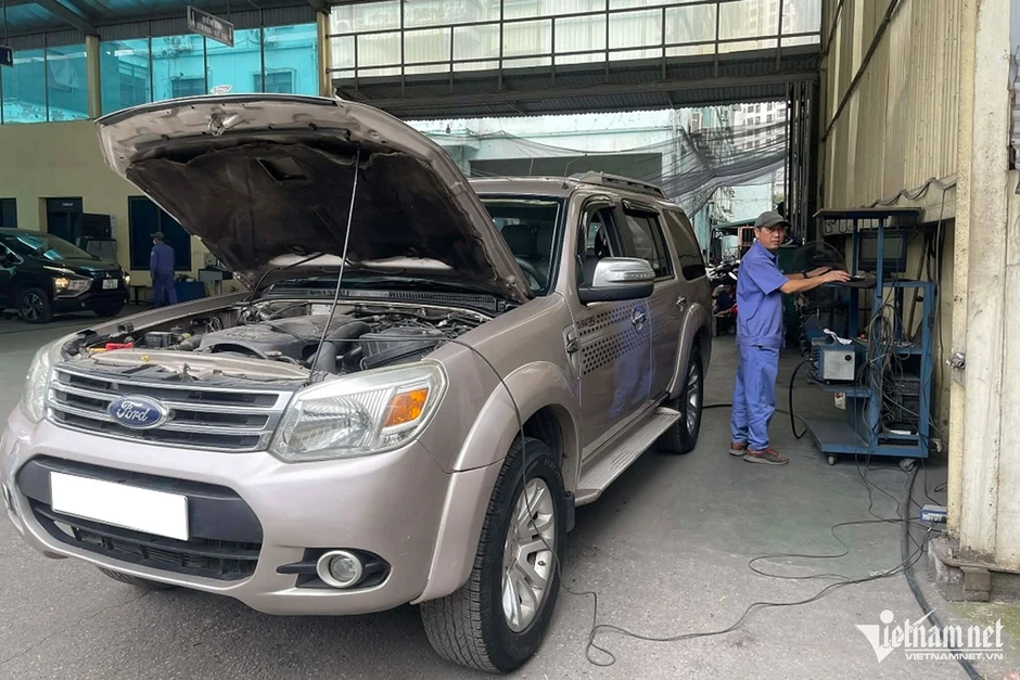 Bộ NN&MT lý giải việc đo khí thải phương tiện phải 'đạp lút chân ga'
