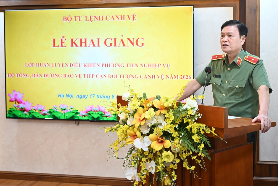 Bộ Tư lệnh Cảnh vệ mở lớp huấn luyện kỹ năng cho lái xe hộ tống, dẫn đường Bộ Tư lệnh Cảnh vệ mở lớp huấn luyện kỹ năng cho lái xe hộ tống, dẫn đường