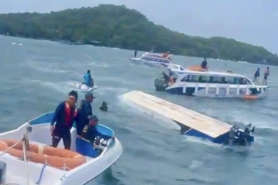 Bộ Xây dựng ra công điện khẩn sau vụ lật ca nô 15 người tử vong ở Phú Quốc Bộ Xây dựng ra công điện khẩn sau vụ lật ca nô 15 người tử vong ở Phú Quốc
