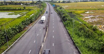 Bộ Xây dựng trả lời cử tri Cần Thơ về đường dân sinh hai bên tuyến Lộ Tẻ - Rạch Sỏi
