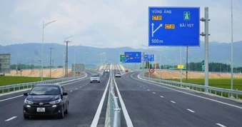 Bộ Xây dựng trả lời phản ánh của cử tri liên quan dự án cao tốc Bắc - Nam