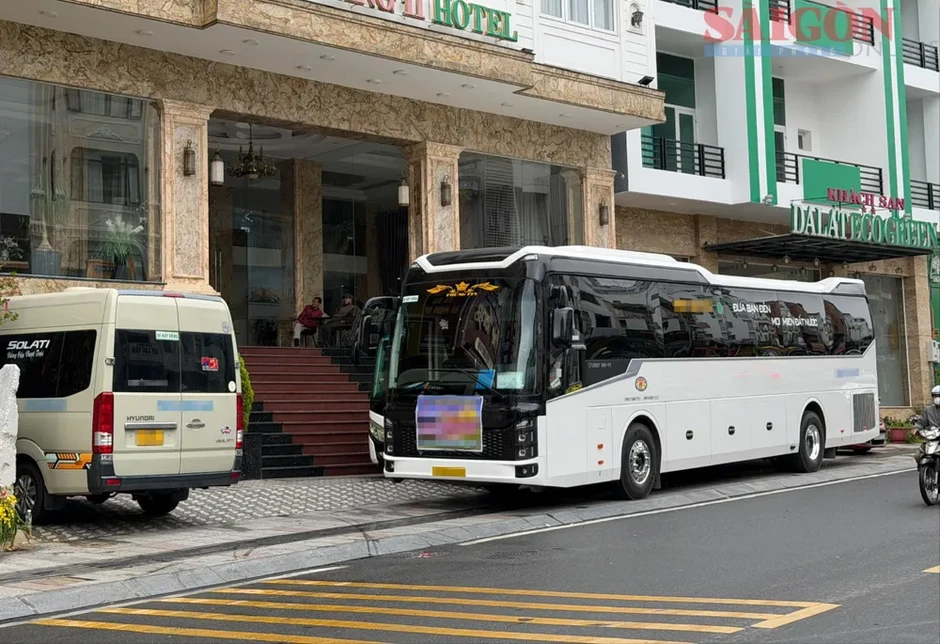 Cấm xe du lịch cỡ lớn lưu thông trên nhiều tuyến đường trung tâm Đà Lạt
