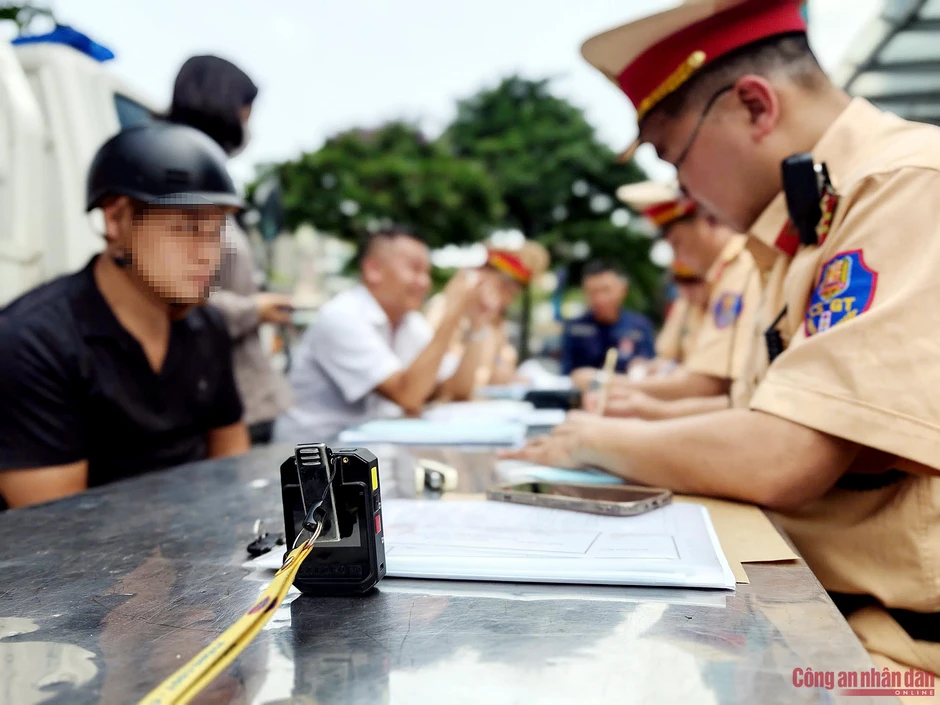 Cận cảnh CSGT xử lý nồng độ cồn dịp nghỉ lễ