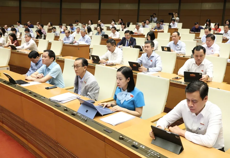 Chính phủ đề xuất tăng 86.100 tỷ đồng làm đường sắt Lào Cai - Hà Nội - Hải Phòng Chính phủ đề xuất tăng 86.100 tỷ đồng làm đường sắt Lào Cai - Hà Nội - Hải Phòng