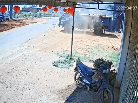 Chú rể gặp nạn trong ngày cưới do sợi dây nối 2 xe tải căng ngang đường Chú rể gặp nạn trong ngày cưới do sợi dây nối 2 xe tải căng ngang đường
