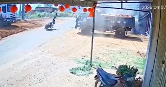 Chú rể gặp nạn trong ngày cưới do sợi dây nối 2 xe tải căng ngang đường