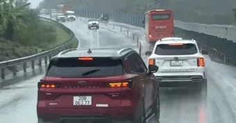 Có nên cấm vượt làn ngược chiều trên đường 2 làn?