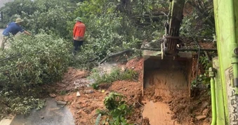 Công an đề nghị người dân tạm thời không đi lên Tam Đảo