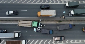 Công an thông tin vụ tai nạn liên hoàn giữa 10 ô tô ở Hà Nội