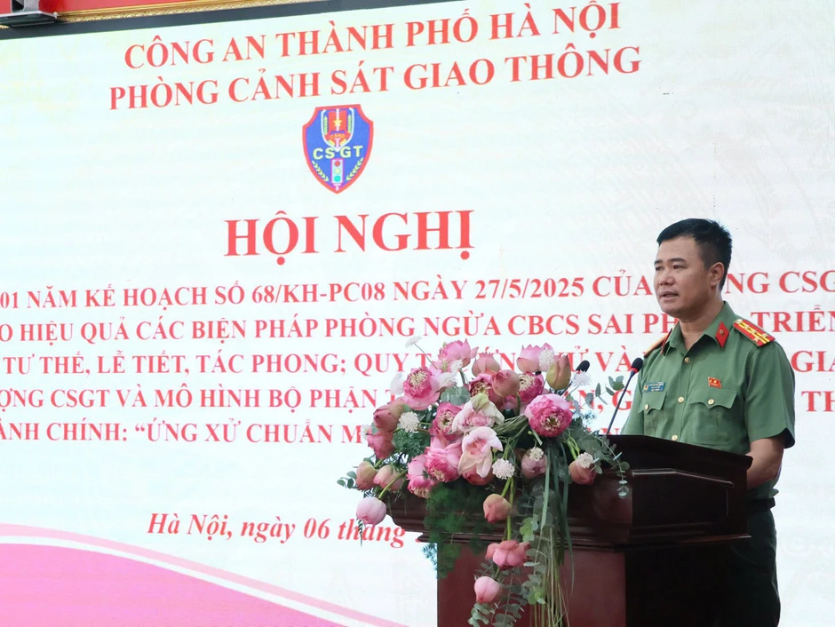 CSGT Hà Nội siết chặt giám sát, phòng ngừa sai phạm của cán bộ từ sớm CSGT Hà Nội siết chặt giám sát, phòng ngừa sai phạm của cán bộ từ sớm