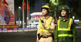 CSGT Hà Nội xuyên đêm bảo đảm an ninh trật tự trước ngày bầu cử