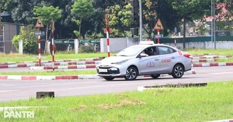 CSGT hướng dẫn kỹ năng xử lý tình huống ở phần thi đường trường