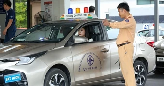 Cục CSGT chỉ đạo siết chặt sát hạch lái xe, tỷ lệ đỗ đường trường giảm 28%