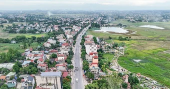 Cục CSGT đề xuất thí điểm quy định mới về làn vượt xe trên 3 tuyến đường