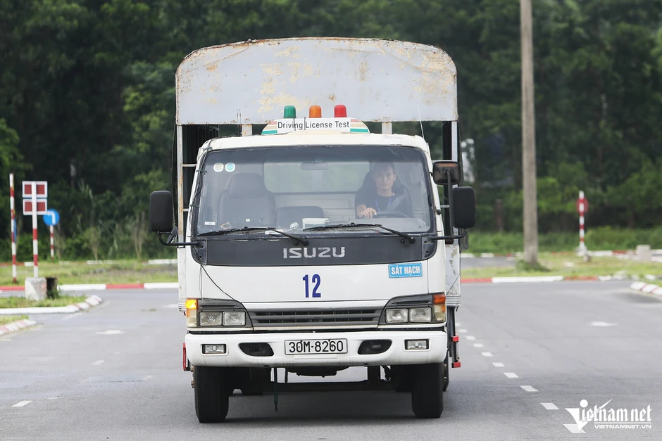Cục CSGT: Dự kiến bỏ phần sát hạch lái xe mô phỏng từ 1/7