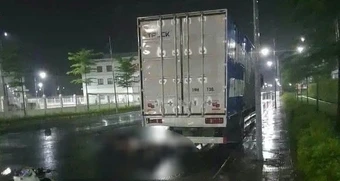 Đâm vào xe tải đỗ bên đường ở Hải Phòng, ba thanh niên đi xe máy tử vong tại chỗ