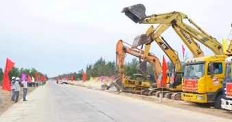 Đầu tư hơn 2.600 tỷ đồng mở trục giao thông ven biển Gia Lai