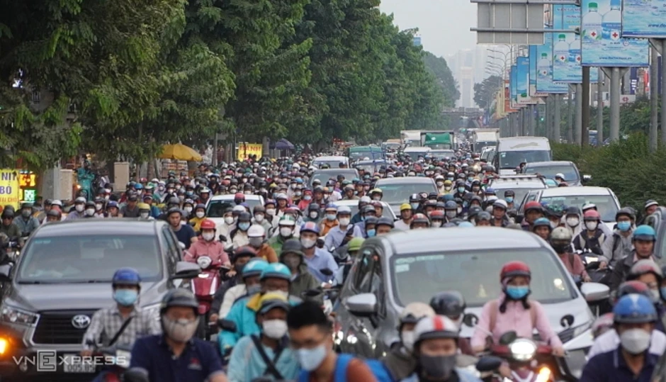 Đề xuất đầu tư hơn 15.700 tỷ đồng làm đường trên cao vào Tân Sơn Nhất Đề xuất đầu tư hơn 15.700 tỷ đồng làm đường trên cao vào Tân Sơn Nhất