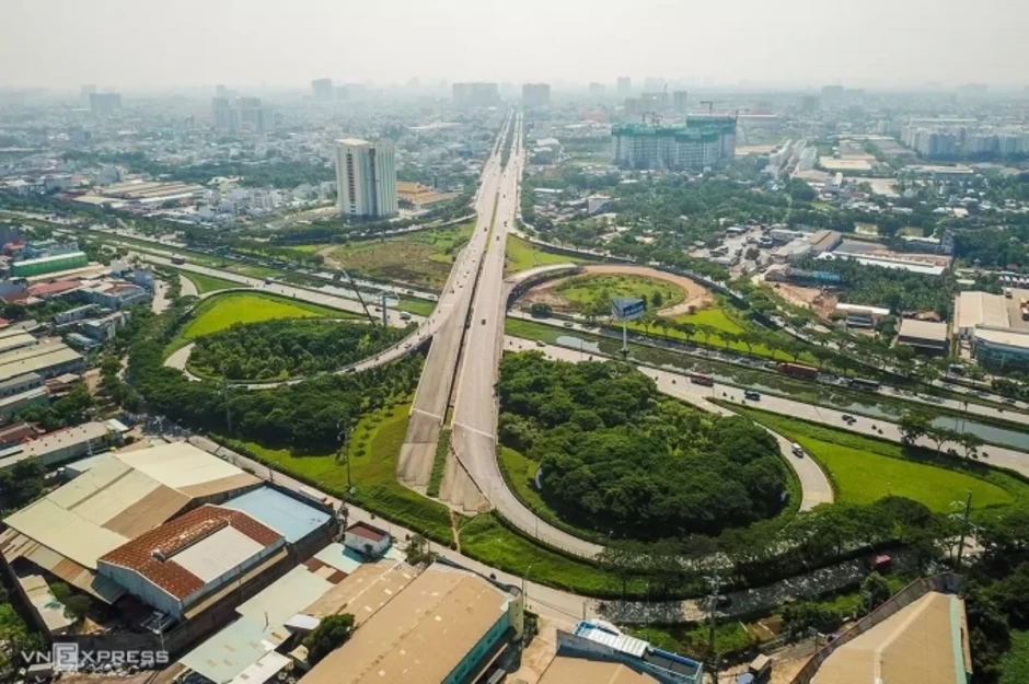 Đề xuất kéo dài đại lộ Võ Văn Kiệt 15 km, vốn gần 16.000 tỷ đồng Đề xuất kéo dài đại lộ Võ Văn Kiệt 15 km, vốn gần 16.000 tỷ đồng