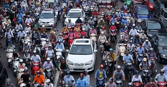 Đi xe xăng vào vùng phát thải thấp ở Hà Nội, camera sẽ tự động phạt nguội?