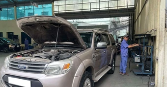 Đo khí thải ô tô 'đạp hết chân ga': Lãnh đạo Cục Môi trường nói gì?