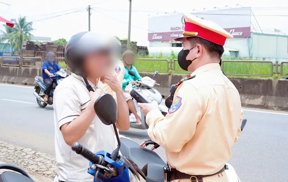Đồng Nai: Tăng cường kiểm tra, xử lý vi phạm an toàn giao thông Đồng Nai: Tăng cường kiểm tra, xử lý vi phạm an toàn giao thông