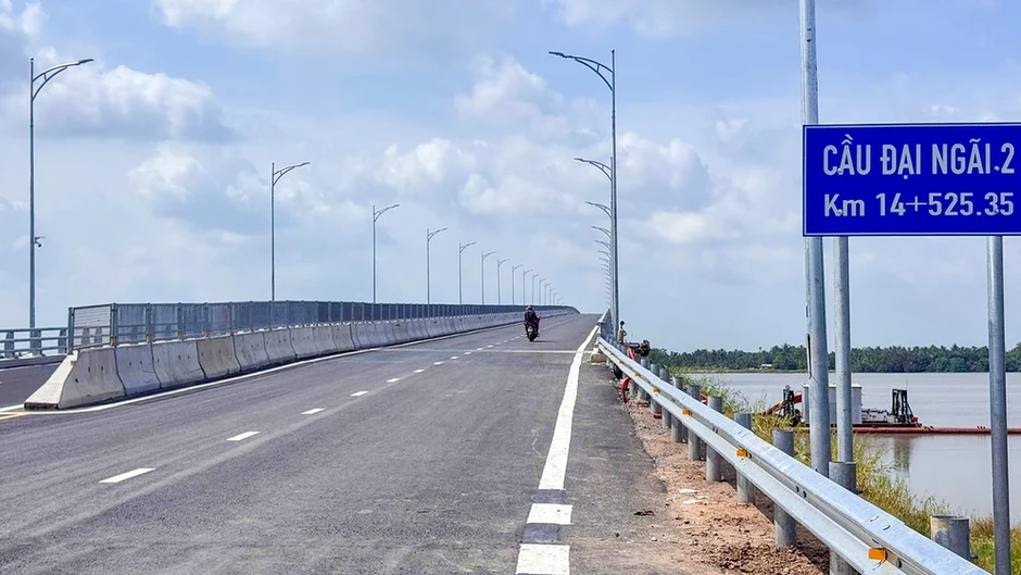 Dự án cầu Đại Ngãi đạt hơn 70% tiến độ nhưng đang gặp khó về nguồn đá Dự án cầu Đại Ngãi đạt hơn 70% tiến độ nhưng đang gặp khó về nguồn đá