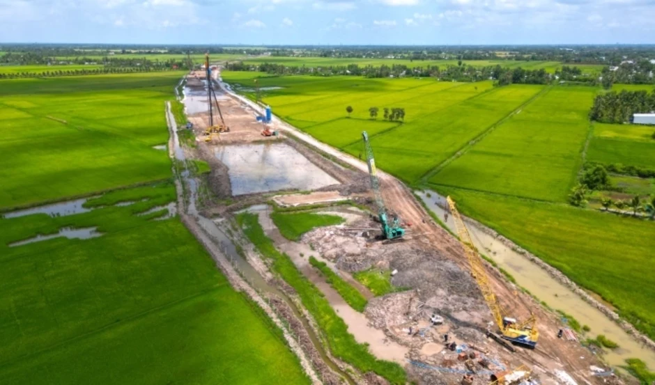Dự án cầu vượt biển 18 km ra đảo Hòn Khoai thiếu vật liệu Dự án cầu vượt biển 18 km ra đảo Hòn Khoai thiếu vật liệu