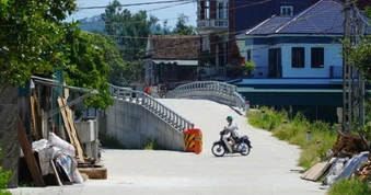 Dự án "cầu một nơi, đường một nẻo" giờ ra sao?