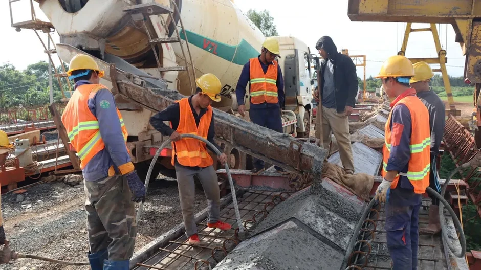 Gia Lai: 29 mũi thi công Dự án thành phần 3, tuyến Cao tốc Quy Nhơn - Pleiku Gia Lai: 29 mũi thi công Dự án thành phần 3, tuyến Cao tốc Quy Nhơn - Pleiku
