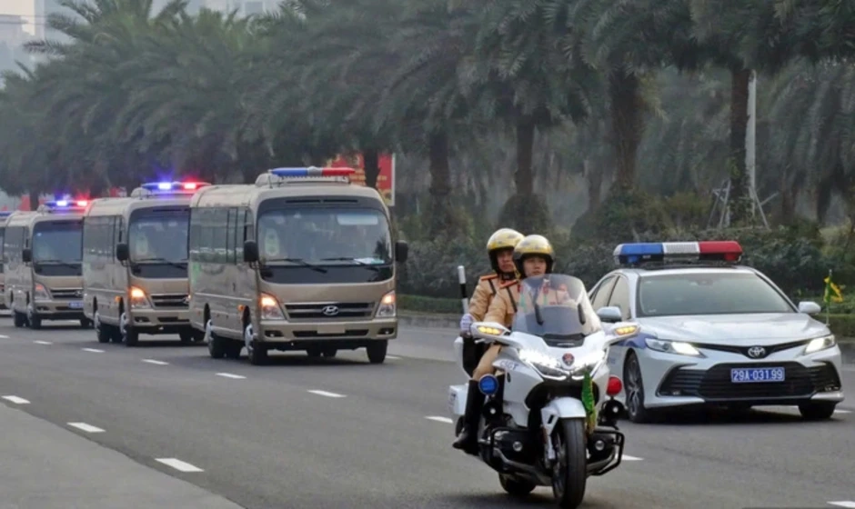 Hà Nội cấm phương tiện trên nhiều tuyến đường trong hai ngày Hà Nội cấm phương tiện trên nhiều tuyến đường trong hai ngày