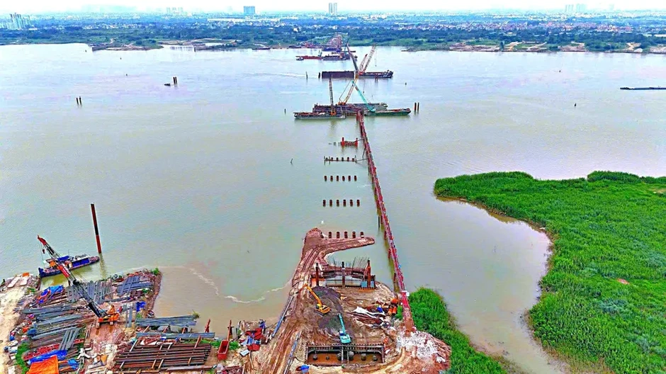 Hà Nội: Cầu Thượng Cát vào giai đoạn thi công then chốt Hà Nội: Cầu Thượng Cát vào giai đoạn thi công then chốt