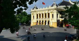 Hà Nội đổi phương án, dự kiến chưa cấm xe máy xăng ở vùng lõi Hoàn Kiếm