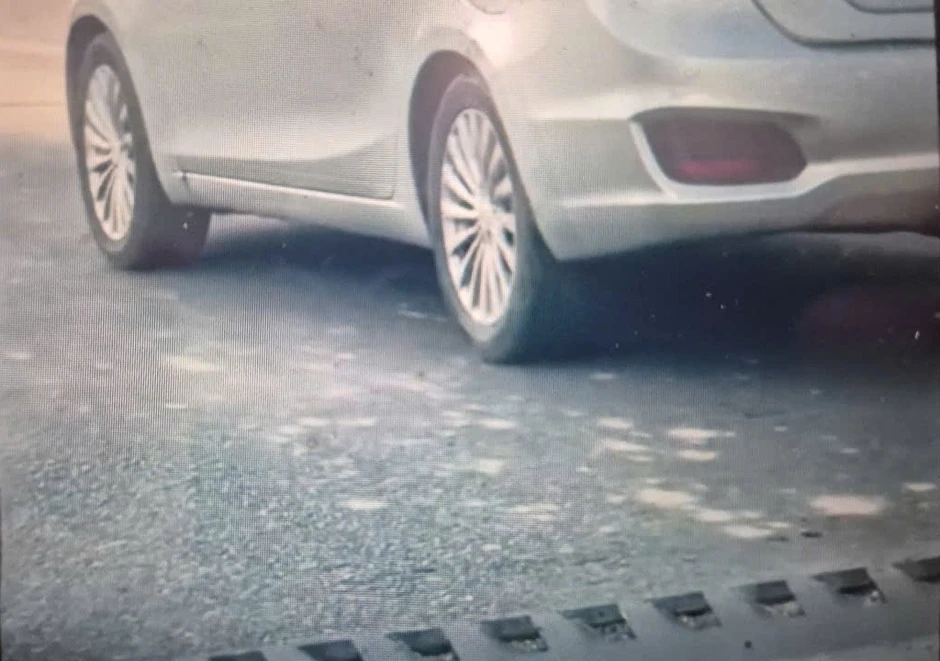 Hà Nội: Khe co giãn Vành đai 3 trên cao bất ngờ trồi lên, tài xế ô tô nơm nớp lo sự cố Hà Nội: Khe co giãn Vành đai 3 trên cao bất ngờ trồi lên, tài xế ô tô nơm nớp lo sự cố
