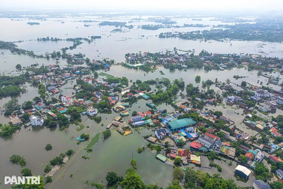 Hà Nội phân luồng giao thông trên Đại lộ Thăng Long do ngập úng