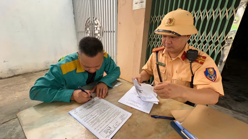 Hà Nội: Siết chặt quản lý xe có trọng tải lớn Hà Nội: Siết chặt quản lý xe có trọng tải lớn