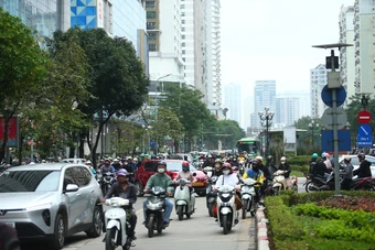 Hai tuyến đường ở Hà Nội dự kiến phân luồng đảo chiều